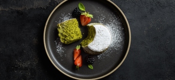 sora_sushi_dessert_matcha_gruentee__cake_mit_erdbeeren_001-1500x1000-1